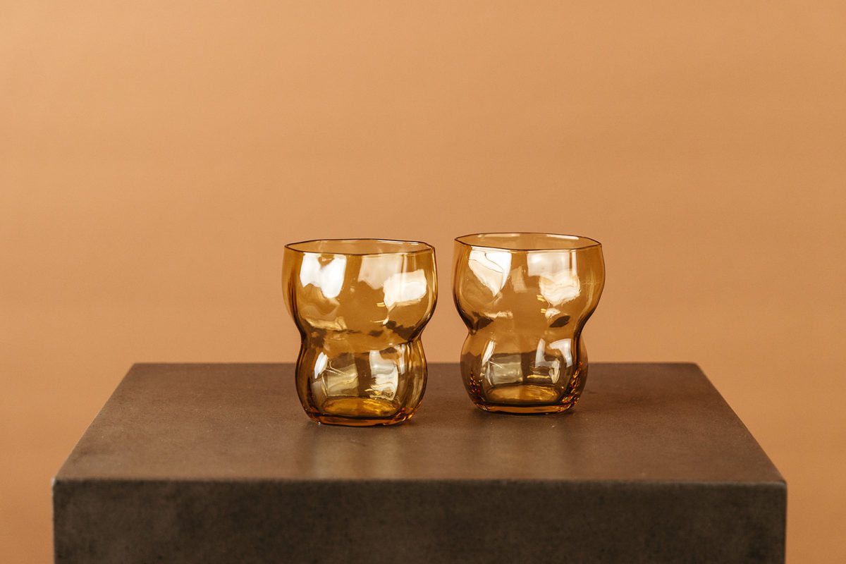 Amber vandglas fra Broste Copenhagen