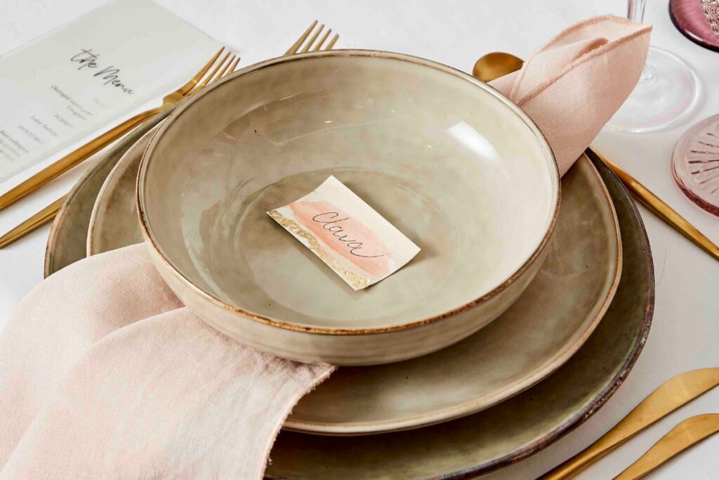 nature stel med rosa hørserviet