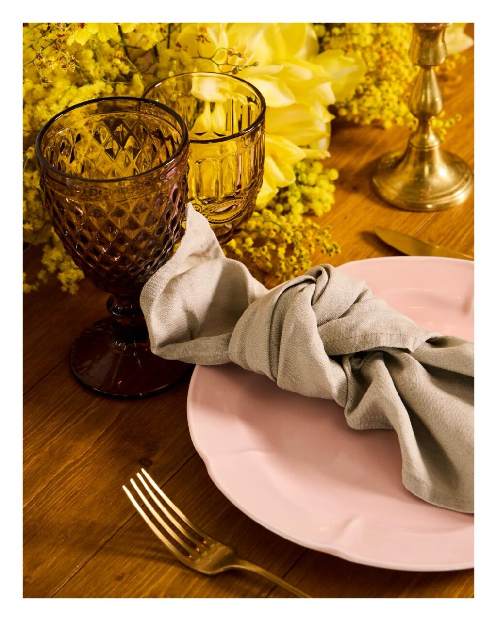 KONFIRMATION 2026
Lemon sunkiss 🍋

Følg linket i bio for mere ✨

<><><><><><><>
#konfirmation2026 #konfirmation #serviceudlejning #tablesetting #borddækning