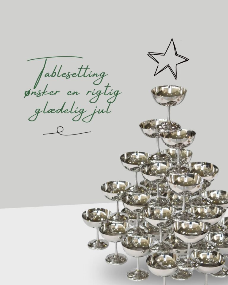 Glædelig jul fra Tablesetting.🎄Tak for tilliden og for at lade os være en del af jeres borde og øjeblikke i året der gik. Vi ønsker jer alle en rolig, smuk og stemningsfuld jul og et rigtig godt nytår.✨